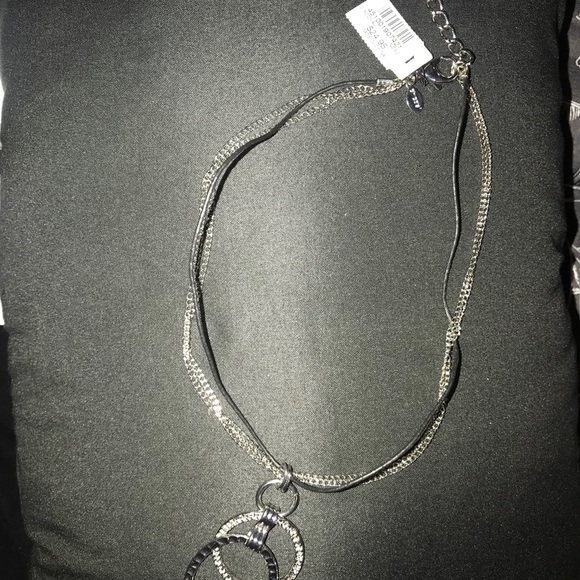 Double chain necklace - Picture 2 of 4